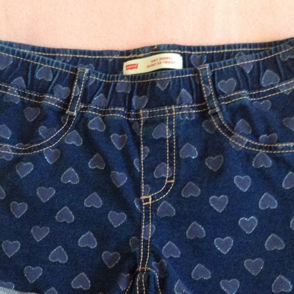 Levi's Girls' Shorts, Knit Denim, Sz. 10 - Picture 2 of 7
